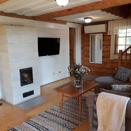 Paehkli Seaside Cottage With Cozy Outdoor Patio Koiguste Dış mekan fotoğraf